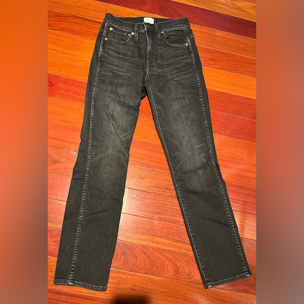 J Crew 9" mid-rise vintage slim-straight jean in Charcoal wash size 25